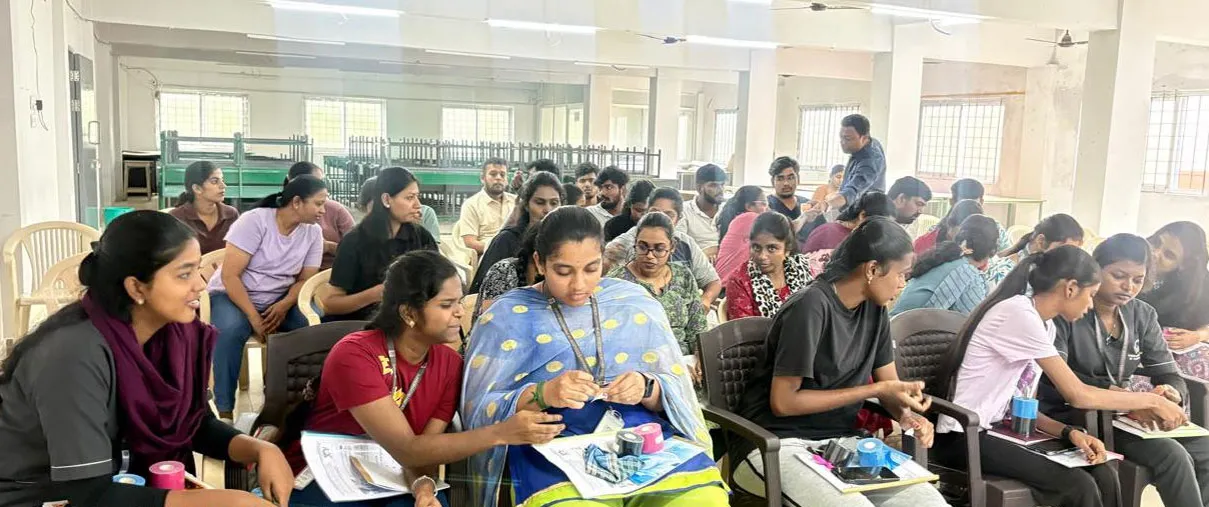 Master of Physiotherapy (MPT) students receiving clinical physiotherapy training at Cheran College of Physiotherapy